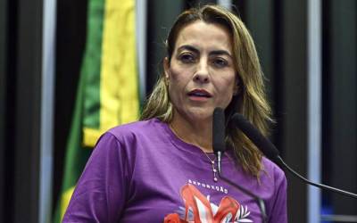 Áudio: Soraya Thronicke critica avanço limitado nos direitos das mulheres