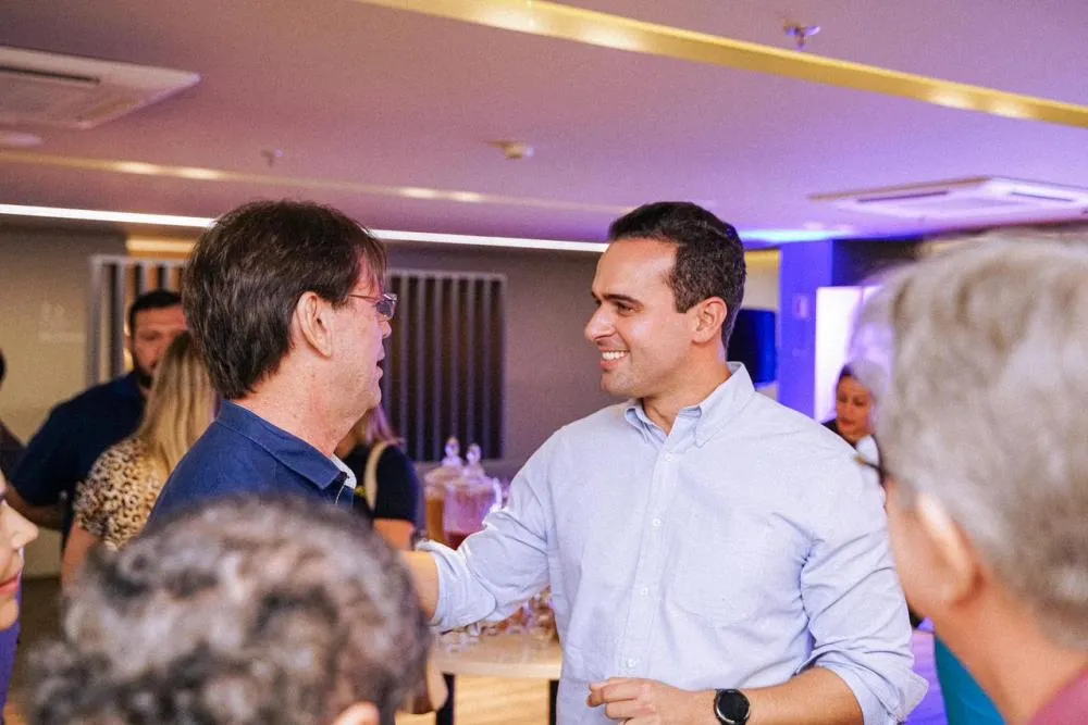 Lucas Ribeiro destaca investimentos para fortalecer turismo em Campina Grande durante evento do setor