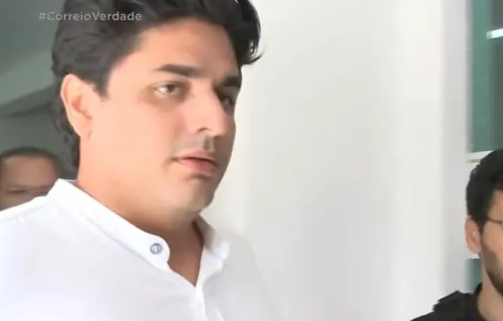 Cantor João Lima é encaminhado para o Presídio do Roger