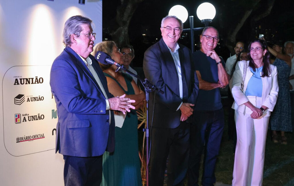 João Azevêdo participa de lançamento do Plano de Ação da EPC e reafirma compromisso com a comunicação pública