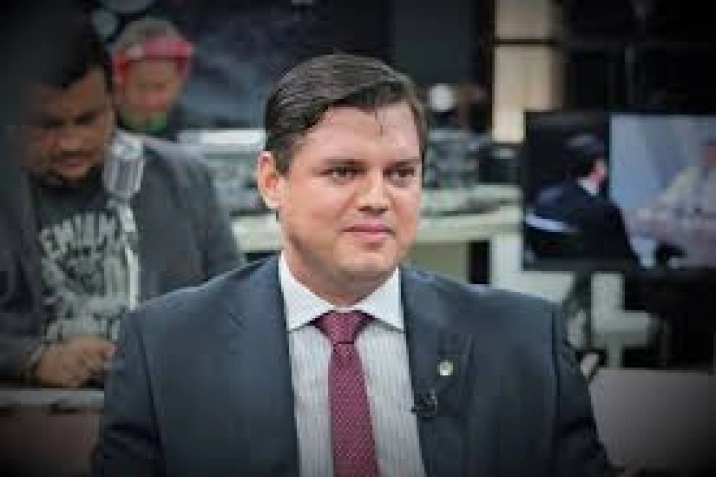 Taciano Diniz diz que não vai apoiar Efraim e sinaliza proximidade com candidatura de Lucas Ribeiro