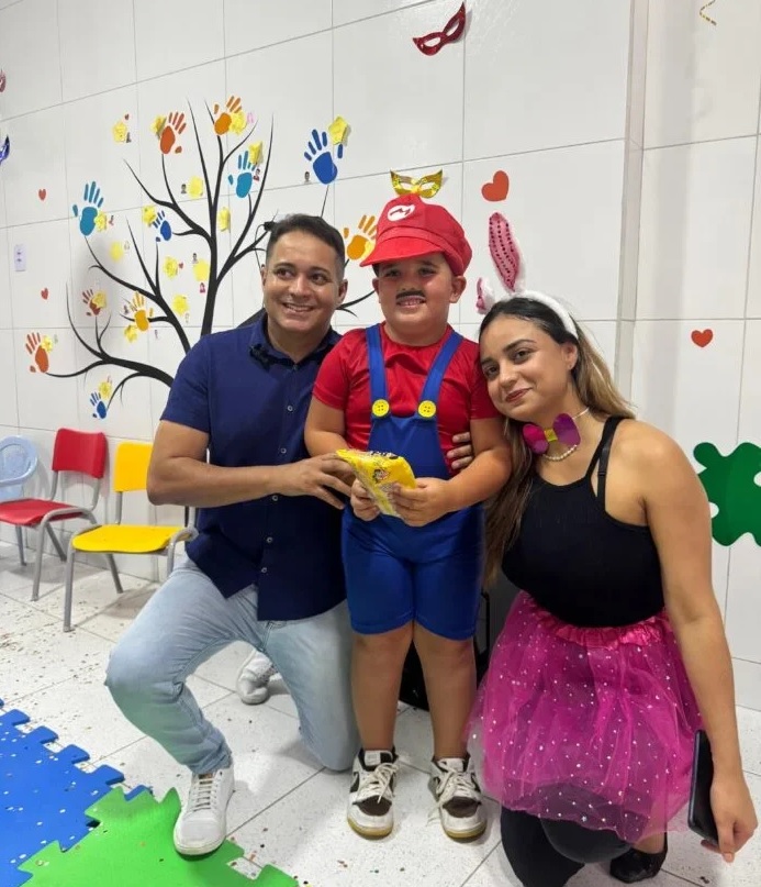 Frank Alves apresenta Projeto que insitui Rede Azul Municipal destinada a Autistas