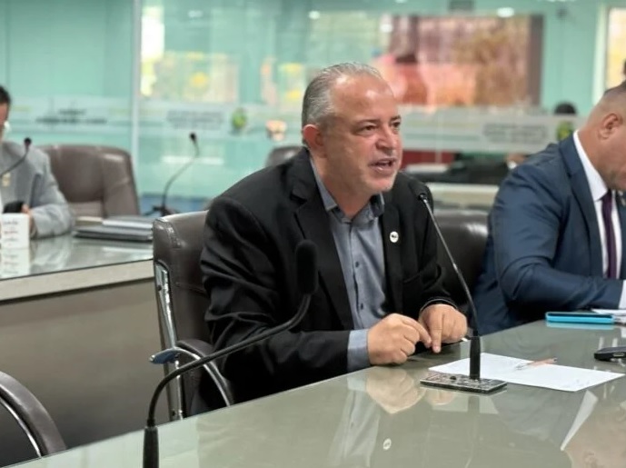 Anderson Pila critica discurso de Bruno e elogia ações de Lucas Ribeiro em Campina Grande