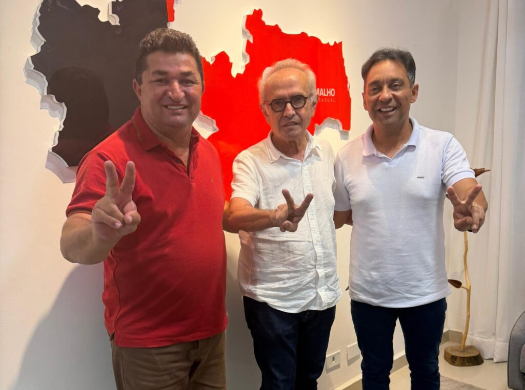 Com articulação de Fábio Ramalho, ex-prefeito de Montadas, Jonas de Souza, confirma apoio a Cícero Lucena na disputa pelo Governo