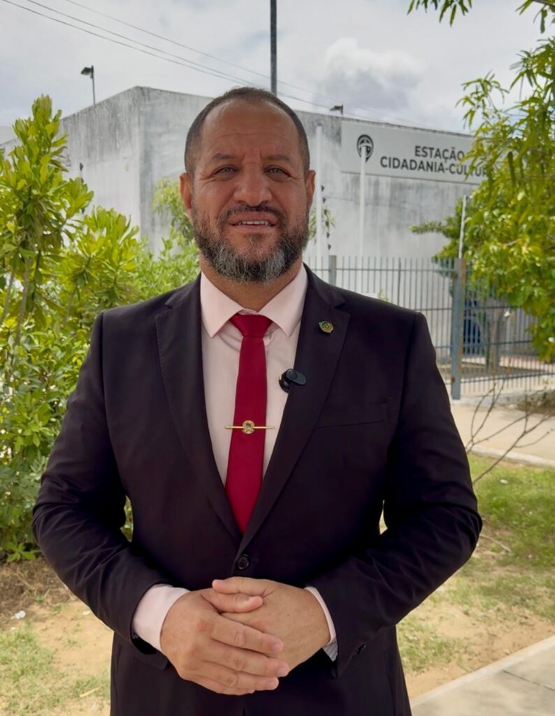 Vereador Wellington Cobra visita Estação Cidadania das Malvinas e aponta problemas estruturais