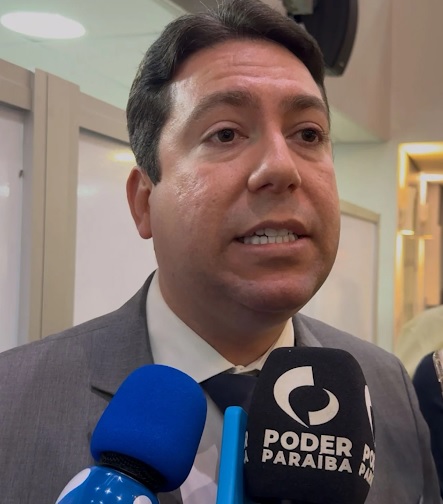 Deputado Felipe Leitão declara apoio ao deputado Taciano Diniz e sinaliza voto em Deusdete para o TCE-PB