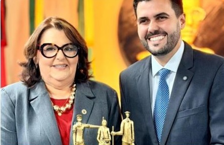 De autoria de Valéria Aragão, Wilson Filho recebe Título de Cidadão Campinense