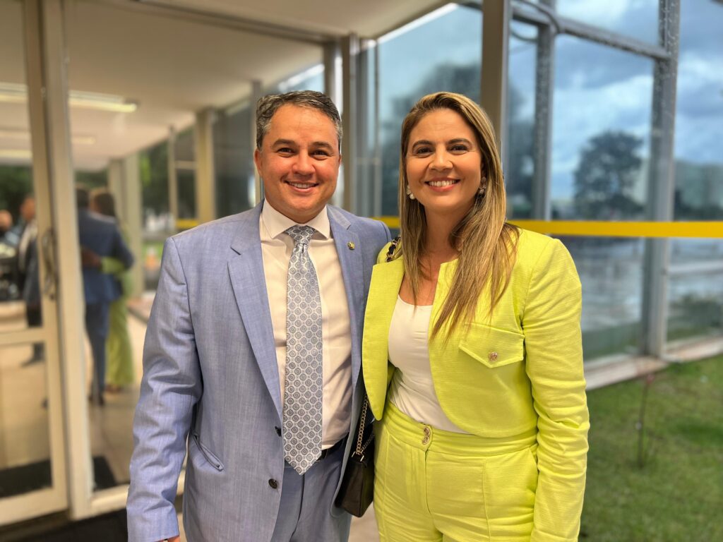 Após carta do diretório nacional do União, Carol Gomes se filia ao PL e reforça pautas na defesa da família, da vida e da saúde