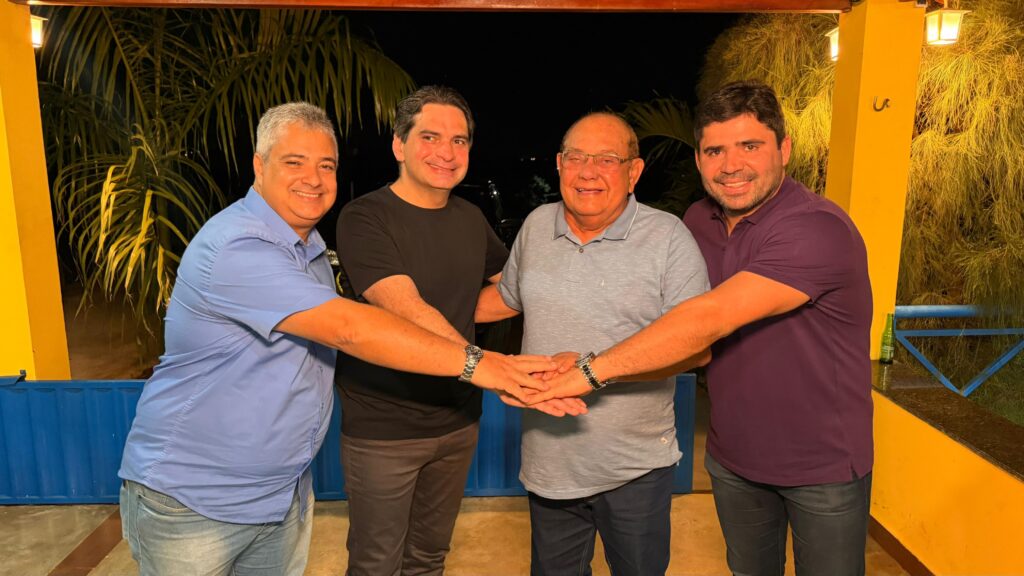 Murilo Galdino recebe apoio de Djaci Brasileiro e Djaci Júnior em Itaporanga