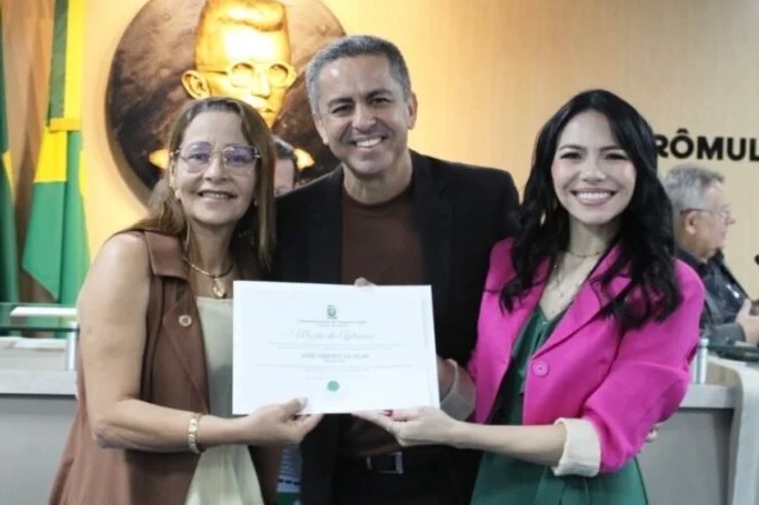 Aninha Cardoso destaca emoção em sessão especial do Dia Nacional do Choro na CMCG