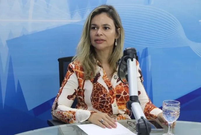 Rosália Lucas deixa Secretaria de Turismo e Desenvolvimento Econômico da Paraíba e anuncia sucessora na Paraíba