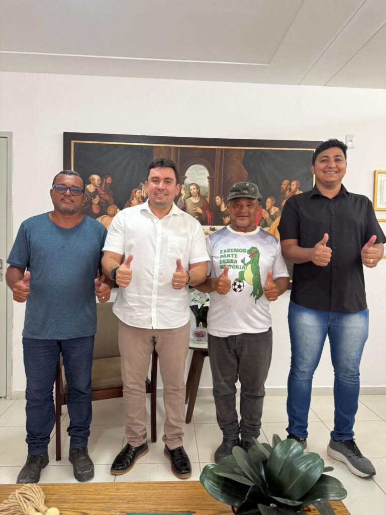 Através de articulação do prefeito Helder Carvalho, Batatinha e Zé Filho do Angelim vão assumir vagas na Câmara de Sousa com a licença do vereador Tekin Linhares