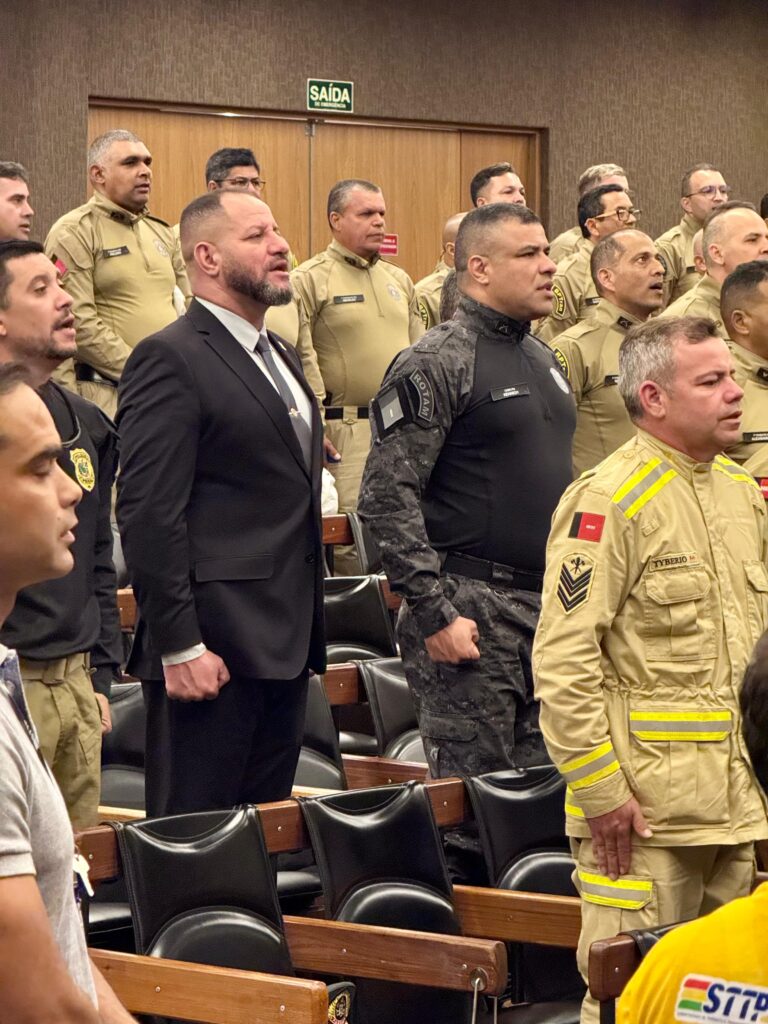 Vereador Sargento Wellington Cobra participa da solenidade de abertura do Maio Amarelo na FIEPB, organizada pelo Batalhão de Policiamento de Trânsito
