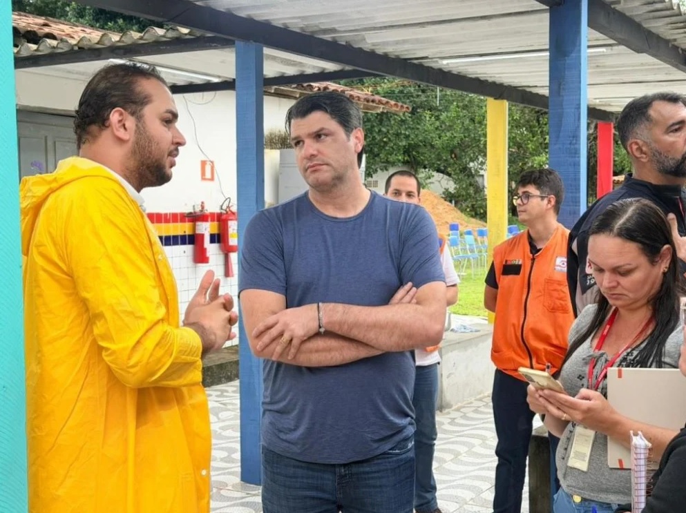 Leo Bezerra coloca estrutura da Prefeitura na assistência às famílias desabrigadas em virtude das chuvas em João Pessoa