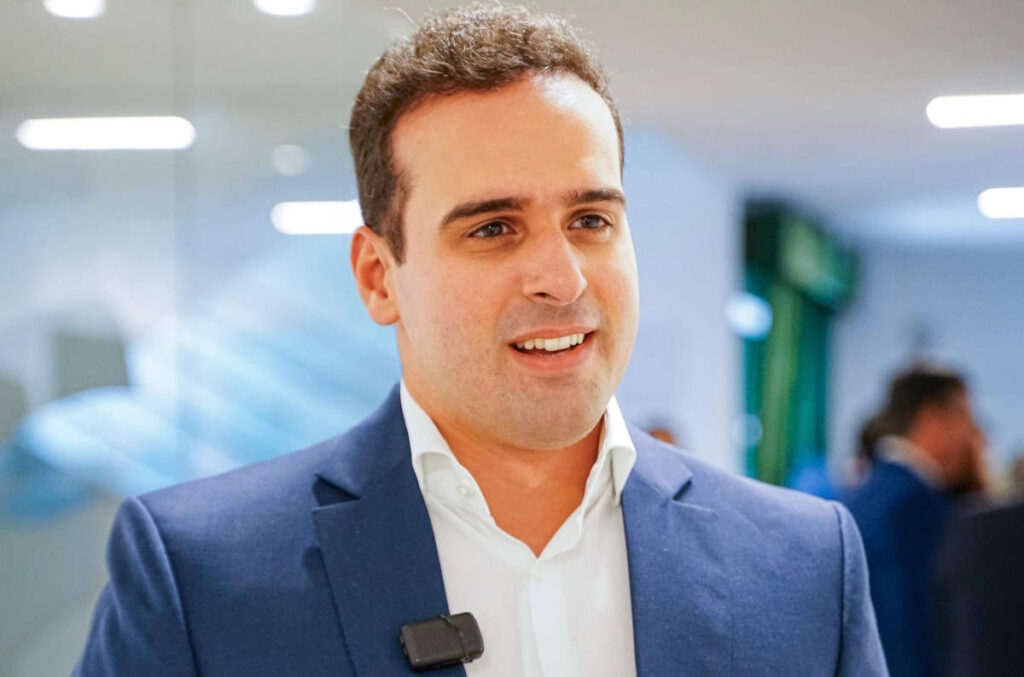Lucas Ribeiro entrega obras da educação e habitação nesta quinta-feira e preside audiência do ODE da 8ª Região em Catolé do Rocha