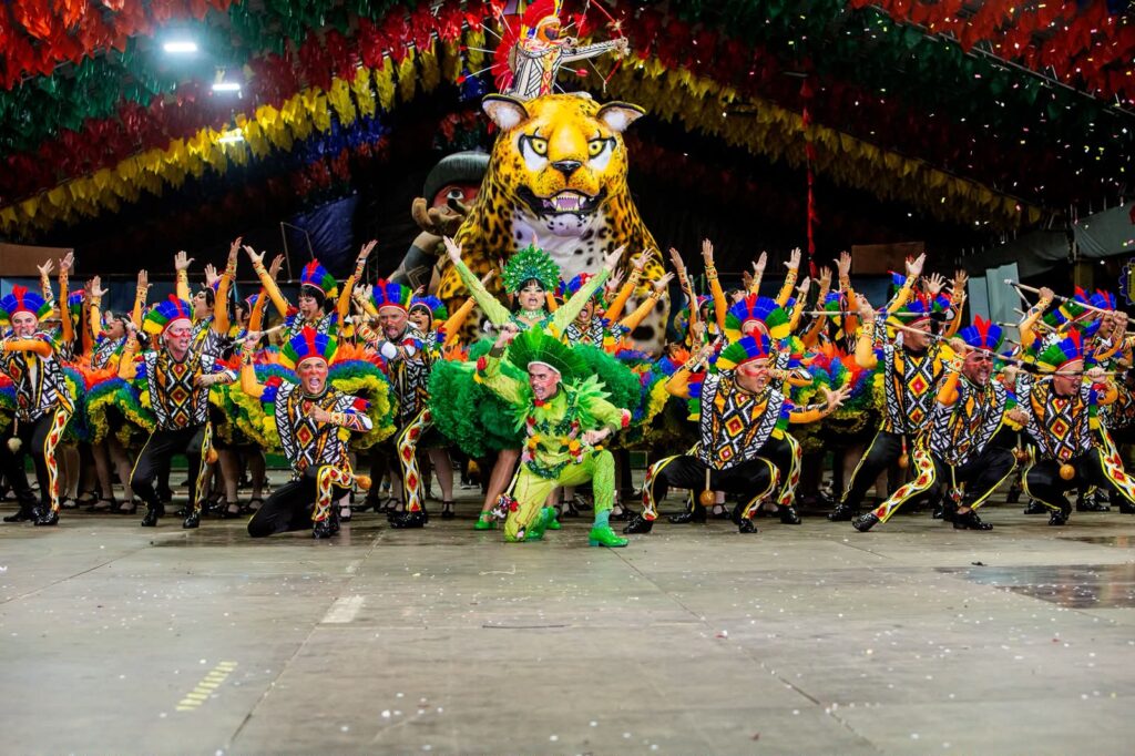 O coração do São João: Viva Junina celebra as quadrilhas juninas que guardam a alma do Nordeste