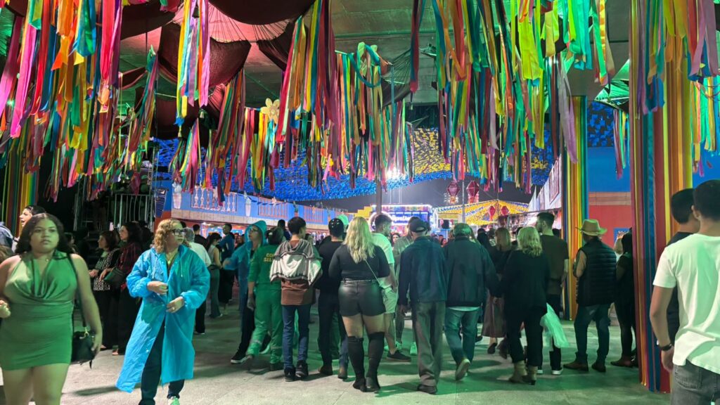 Forró tradicional marca a programação cultural desta segunda-feira n’O Maior São João do Mundo