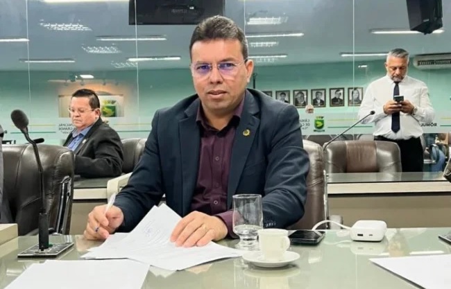 Vereador Márcio da Eletropolo apresenta projeto que institui o Dia Municipal do Feirante em Campina Grande