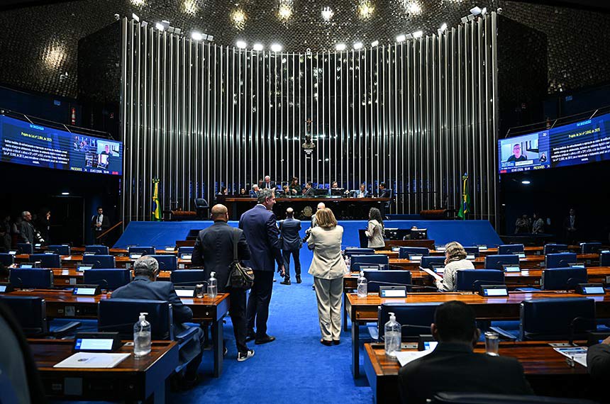 Projeto que cria ‘Pix Pensão’ é aprovado no Senado