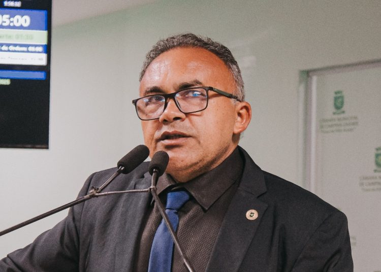 Severino da Prestação destaca avanços em obras e conclusão do Canal de Bodocongó