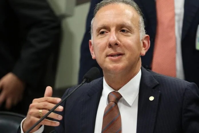 Relator do Redata, Aguinaldo Ribeiro celebra aprovação e avanço na geração de empregos no Brasil