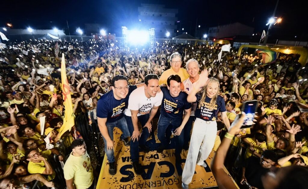 Em Piancó, João destaca investimentos de R$ 250 milhões no município e reforça compromisso com políticas de inclusão