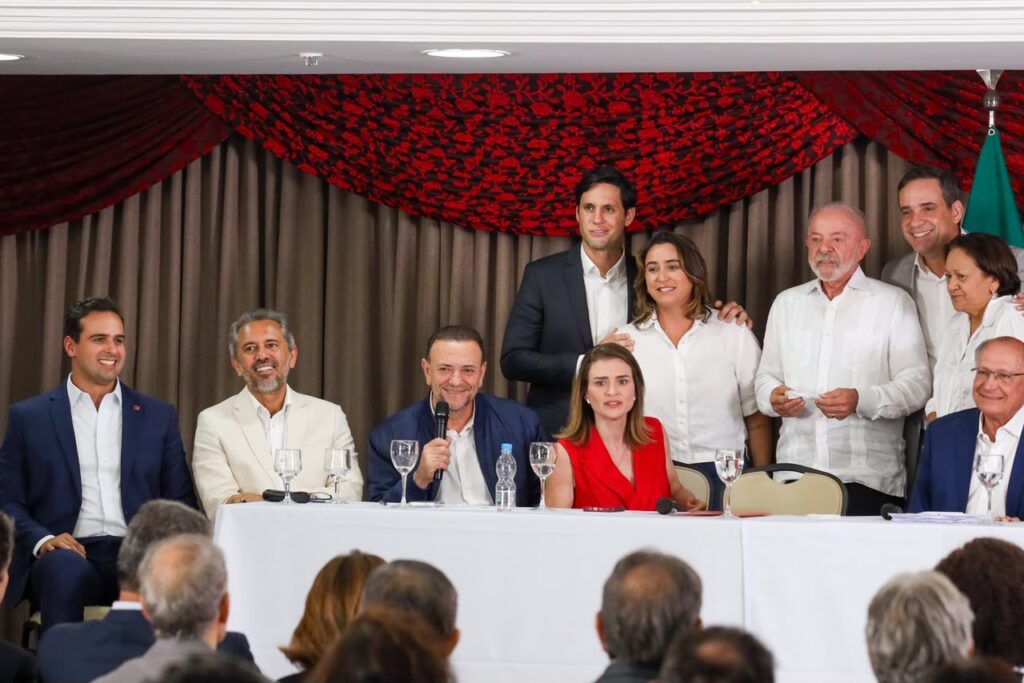 Lucas participa de reunião com Lula para fortalecer mobilização pela reeleição do presidente
