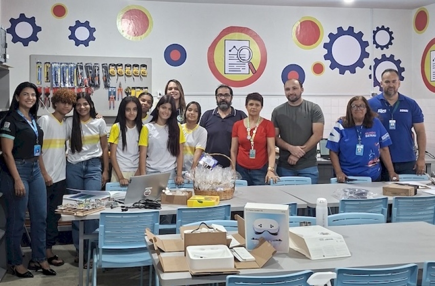Gestão Helder Carvalho amplia educação tecnológica em Sousa por meio de parceria com Sebrae e DinoValley Hub