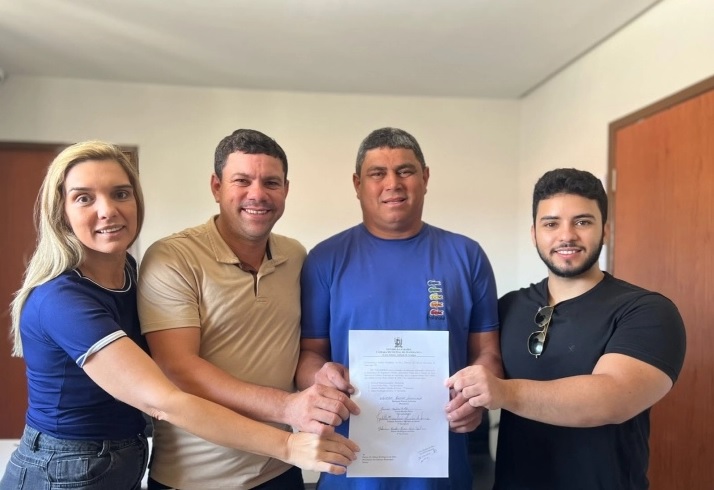 Bebeto Ricarte registra chapa para disputa da presidência da Câmara de Itaporanga