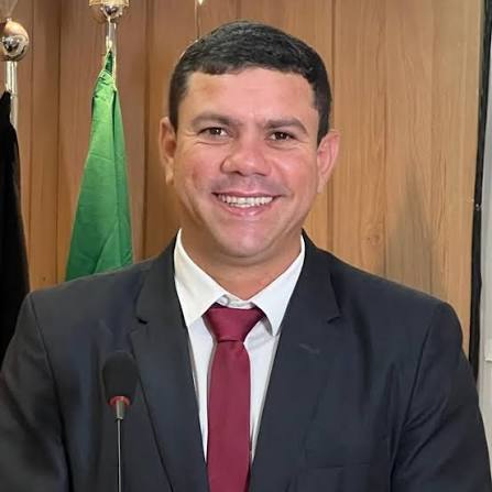 Bebeto Ricarte é eleito presidente da Câmara Municipal de Itaporanga para o biênio 2027/2028